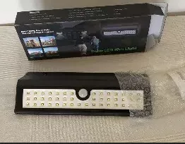 Lampe solaire extérieur LED avec détecteur de mouvement - Koungou - mayotteannonce