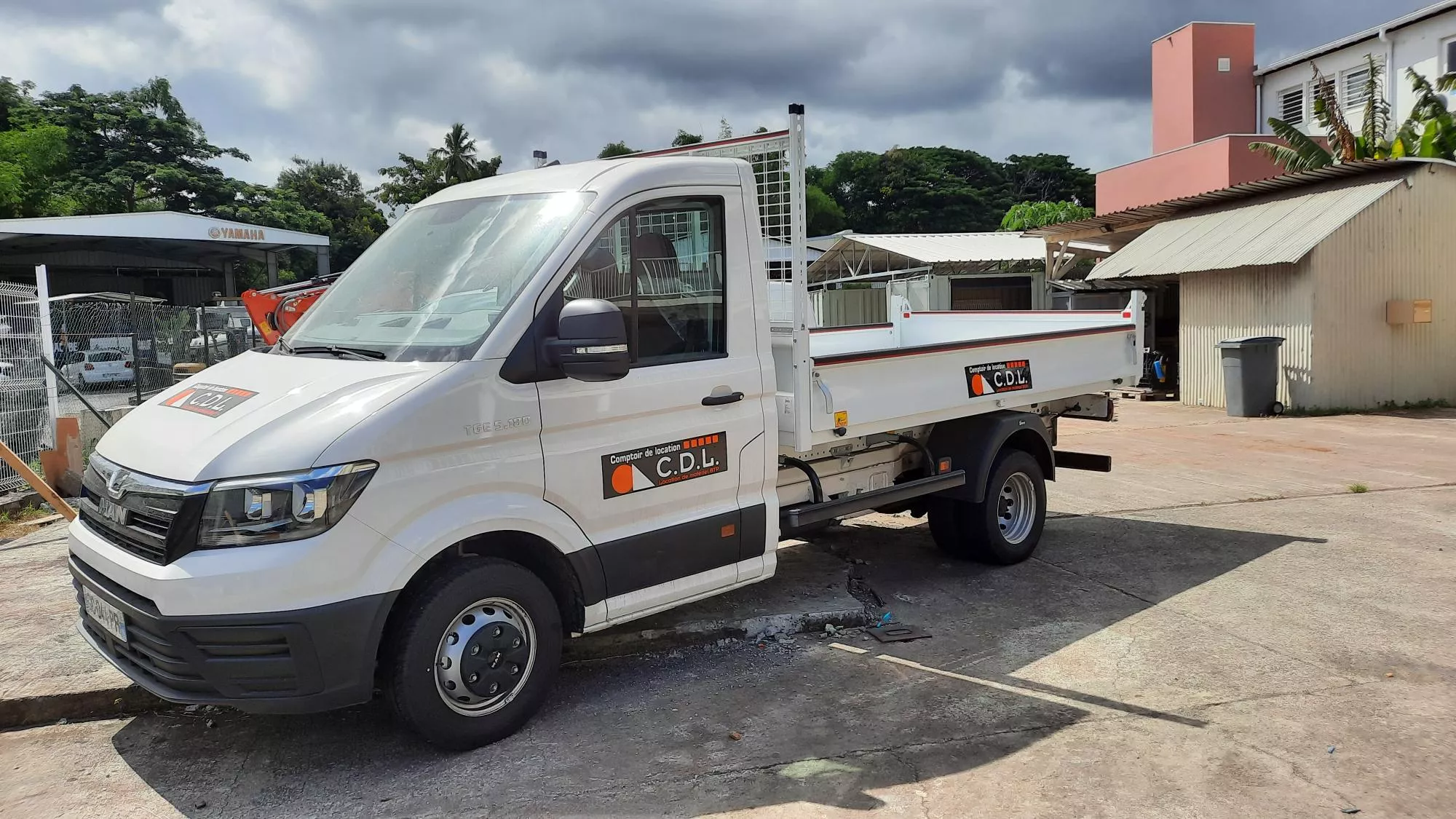 Location de Camion-benne à Mayotte - cdlmayotte