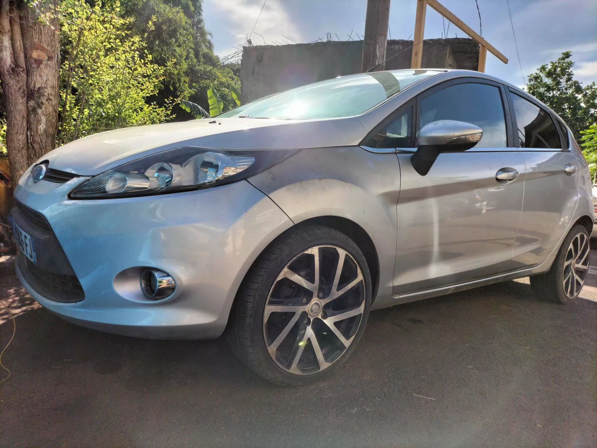 Vente Ford fiesta 5000€ - ramzi